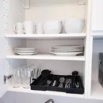Apartament Alfa 4 Zimmer-apartment Bei Stuttgart Zentral 5 Betten L Bad Kueche Wlan Wm L Langzeitaufenthalte L Bath Kitchen 5 Beds Wifi Wm L Long Kornwestheim