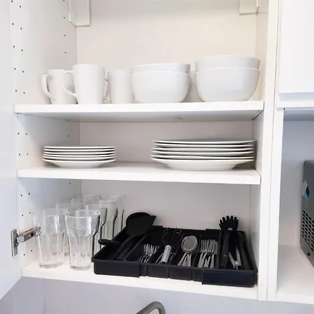 아파트 Alfa 4 Zimmer-apartment Bei Stuttgart Zentral 5 Betten L Bad Kueche Wlan Wm L Langzeitaufenthalte L Bath Kitchen 5 Beds Wifi Wm L Long 코른베스트하임
